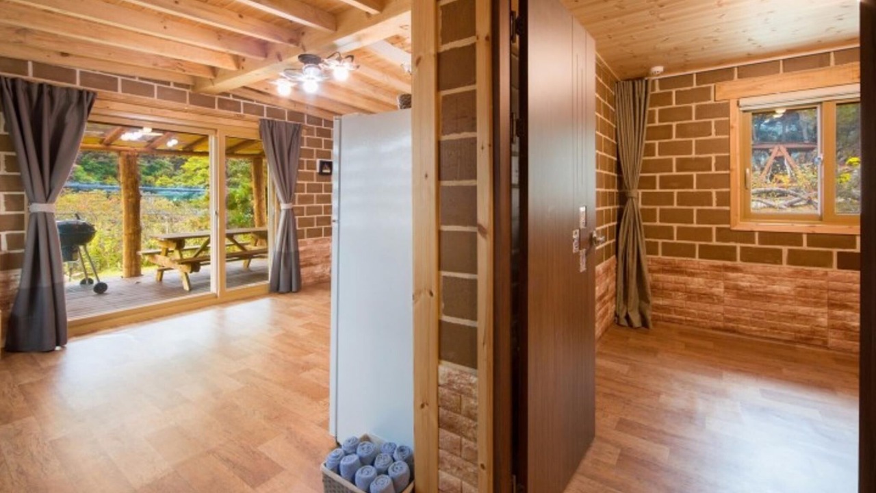 Photo of Bedroom in Seolcheon-myeon