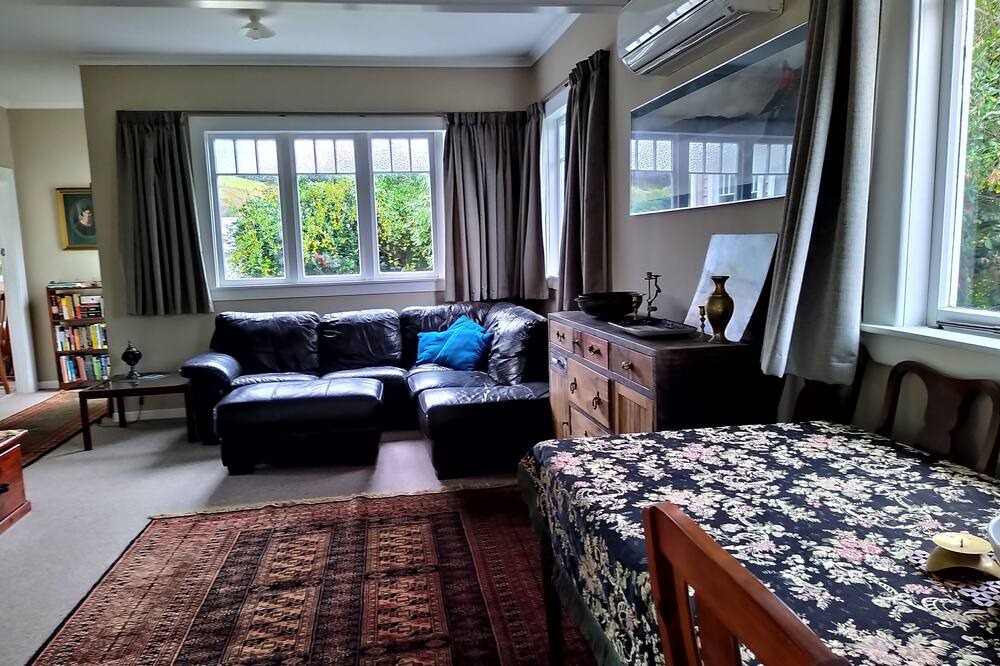 Photo of Livingroom in Taumarunui