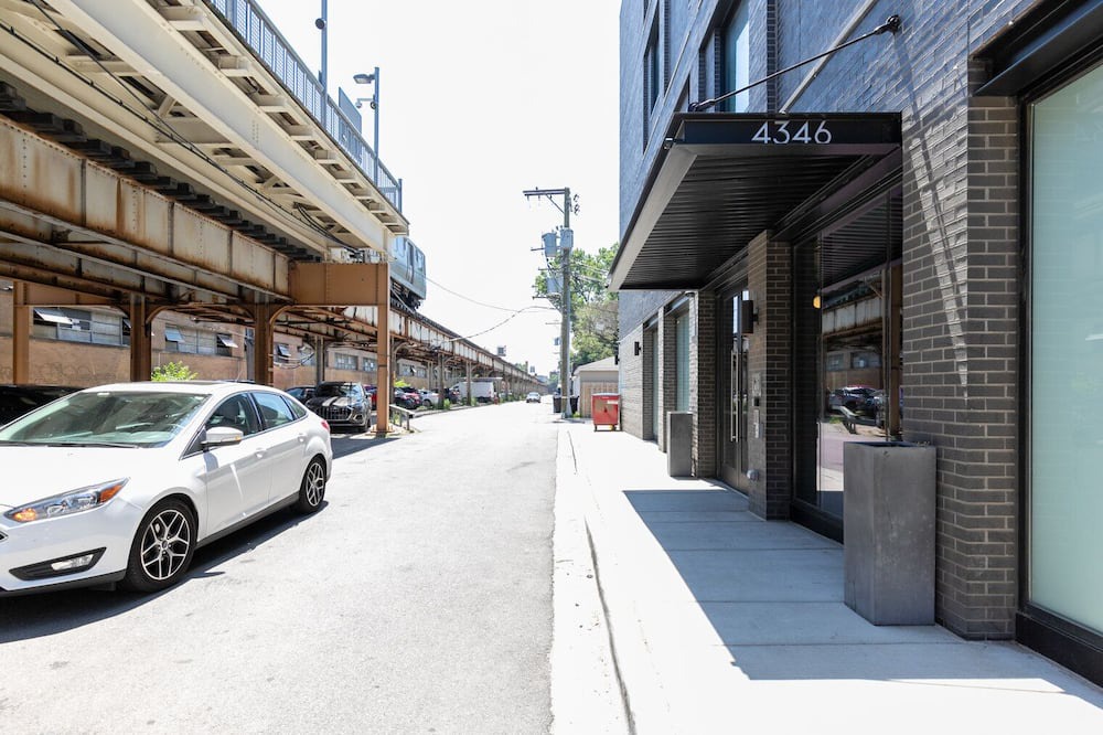 Photo of Outdoor in North Center