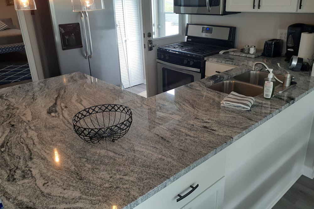 Photo of Kitchen in Lakeview