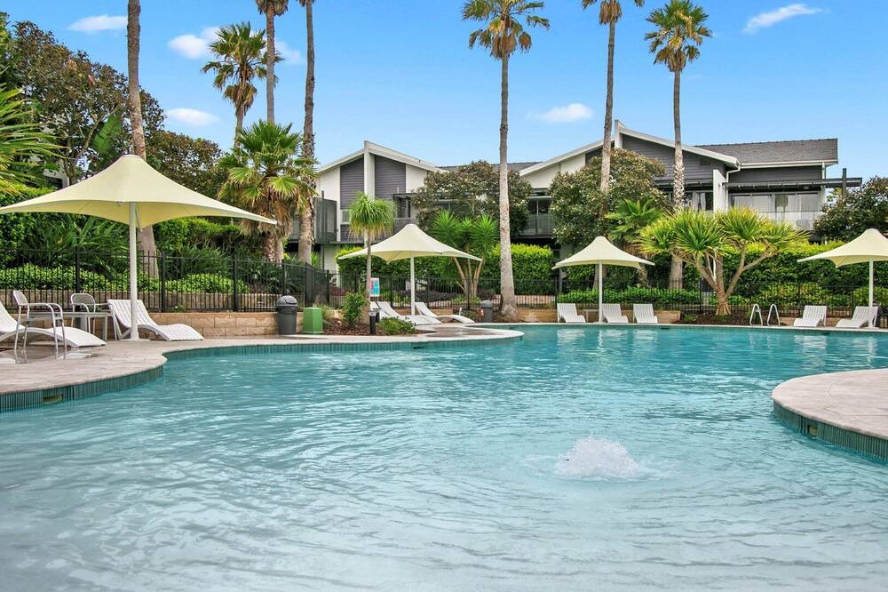 Photo of Outdoor in Magenta Shores