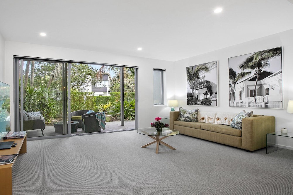 Photo of Livingroom in Magenta Shores