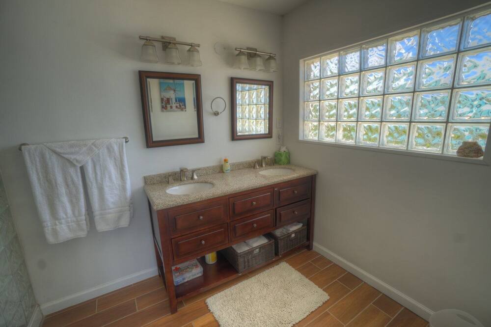 Photo of Bathroom in West End