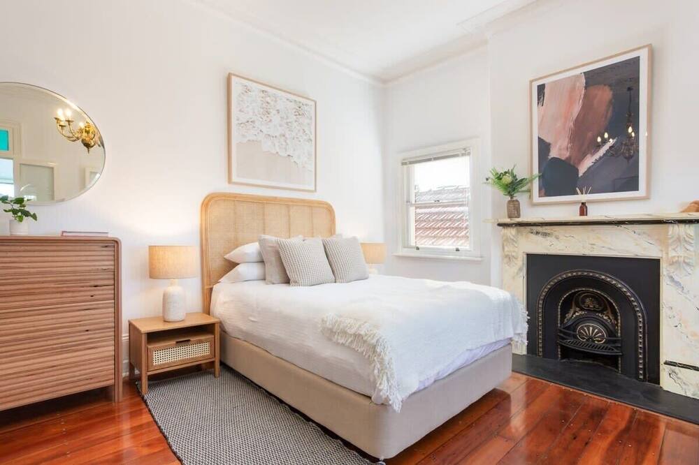 Photo of Others in Petersham