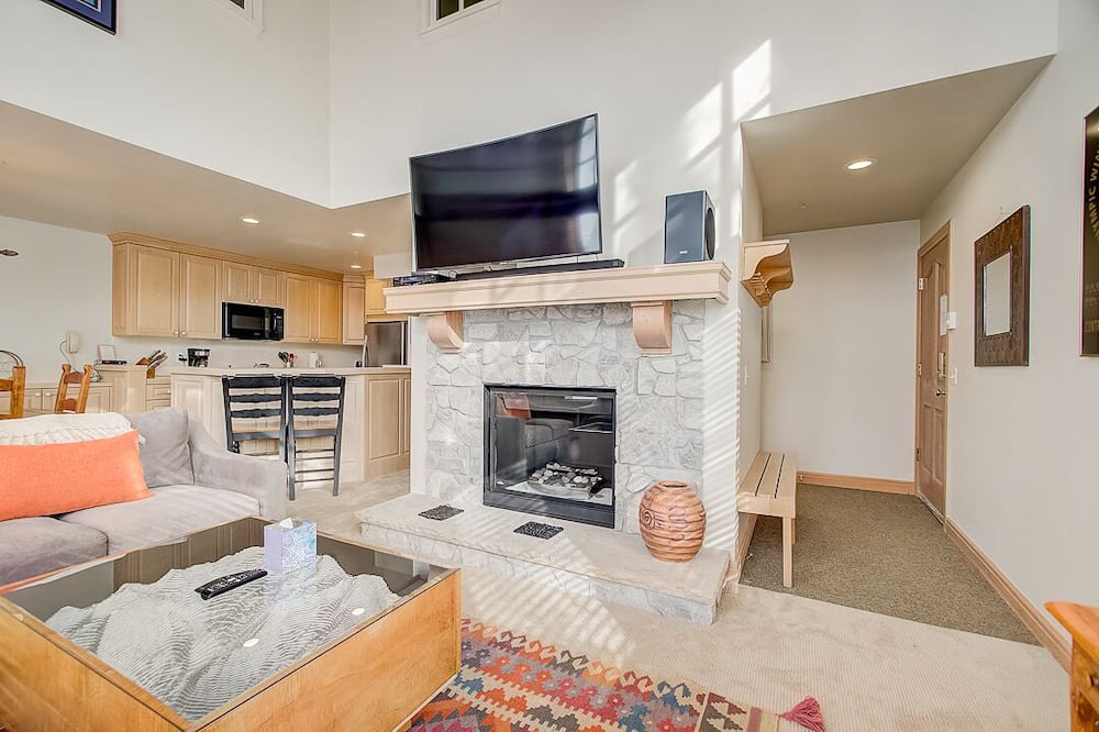 Photo of Bedroom in Salt Lake Mountain Resorts