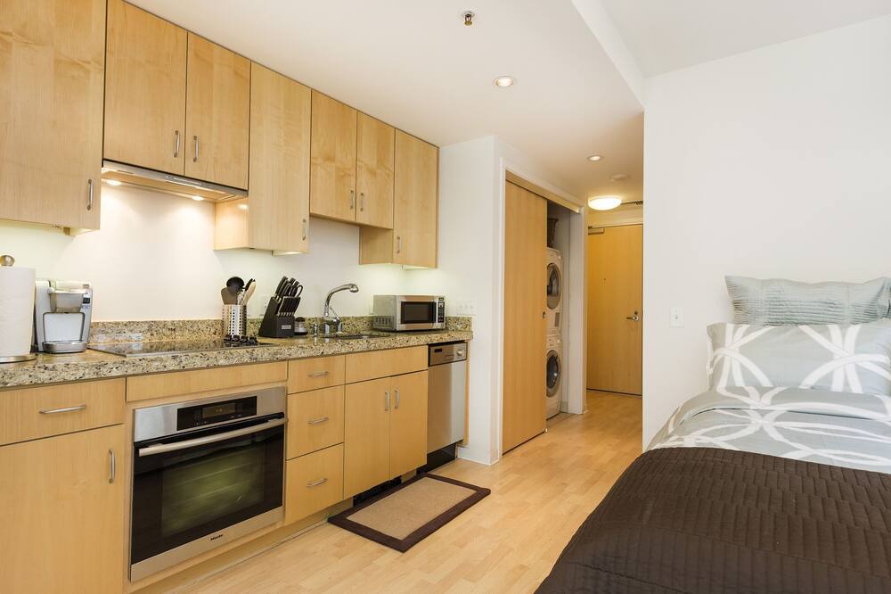 Photo of Bedroom in Civic Center