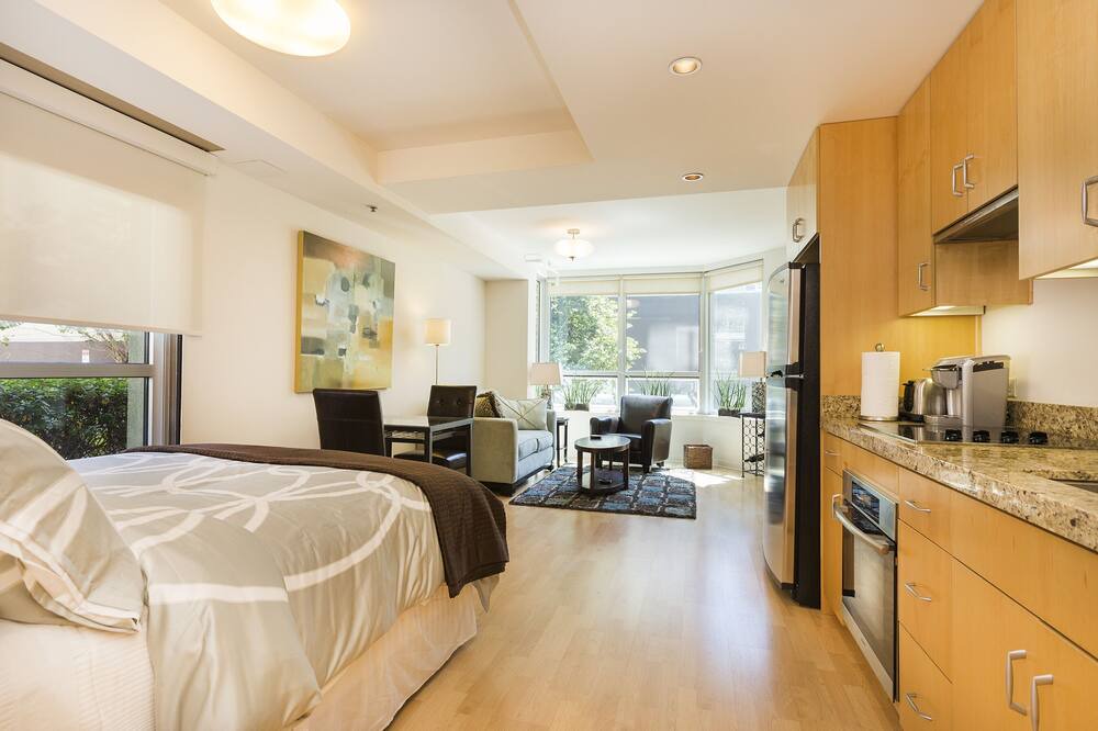 Photo of Bedroom in Civic Center