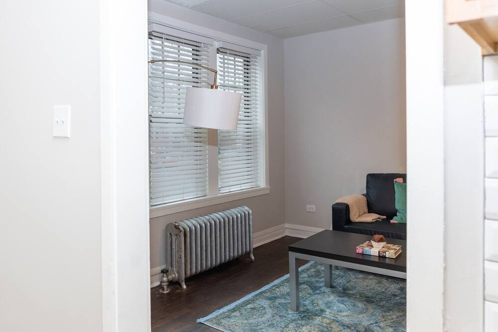 Photo of Livingroom in Kenwood