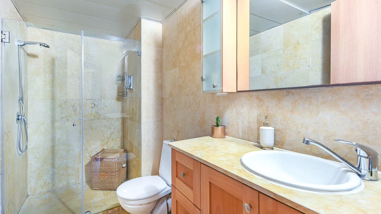 Photo of Bathroom in Jaffa
