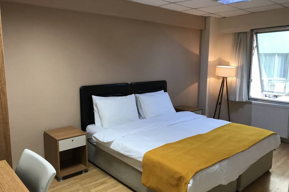 Photo of Bedroom in Besiktas