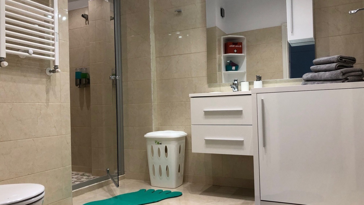 Photo of Bathroom in Militari