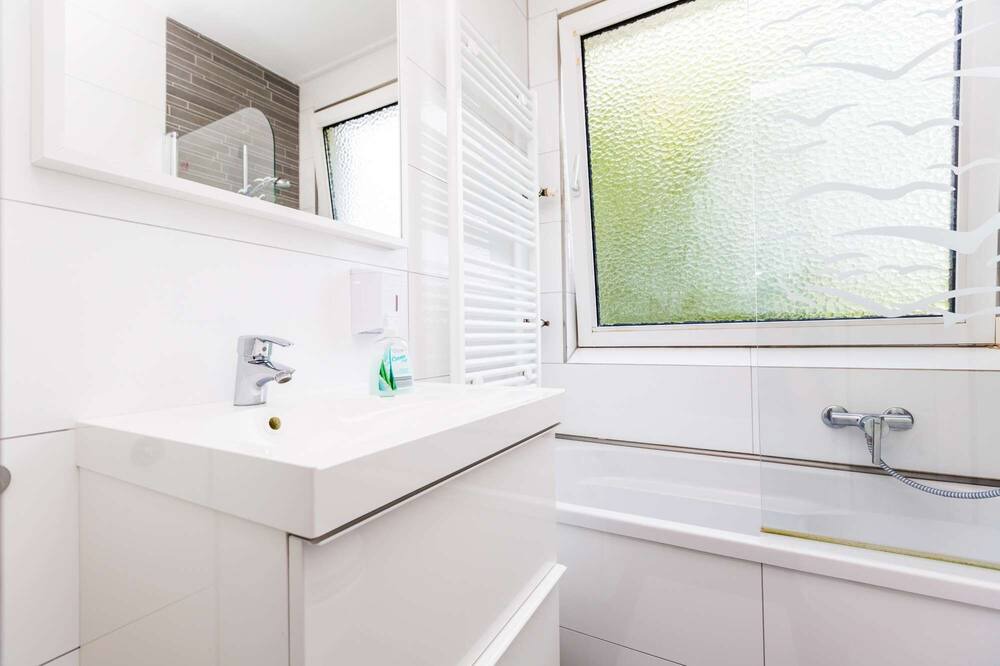 Photo of Bathroom in Vingst