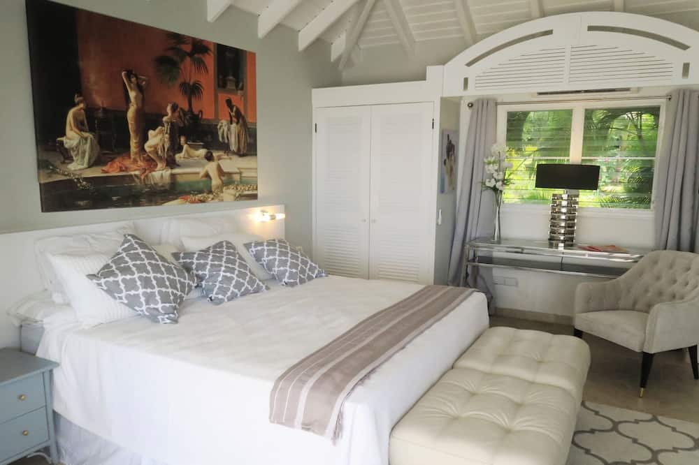 Photo of Bedroom in Les Terres Basses
