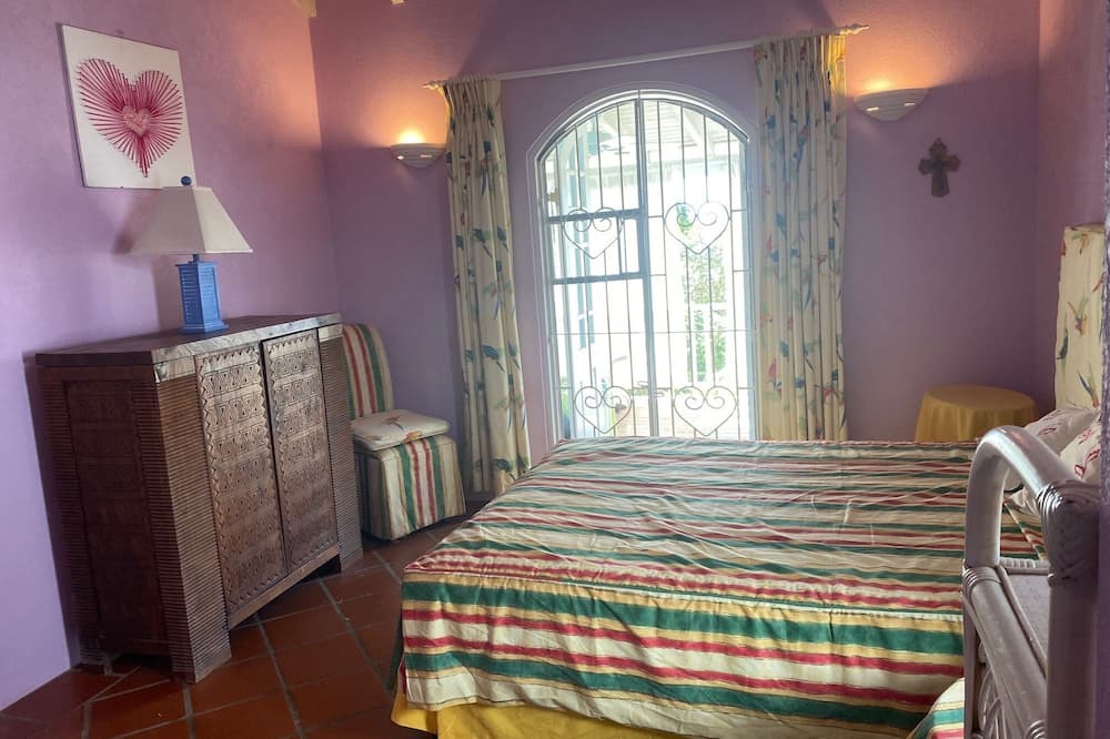 Photo of Bedroom in Porters