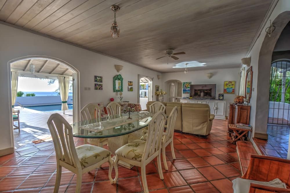 Photo of Kitchen in Porters