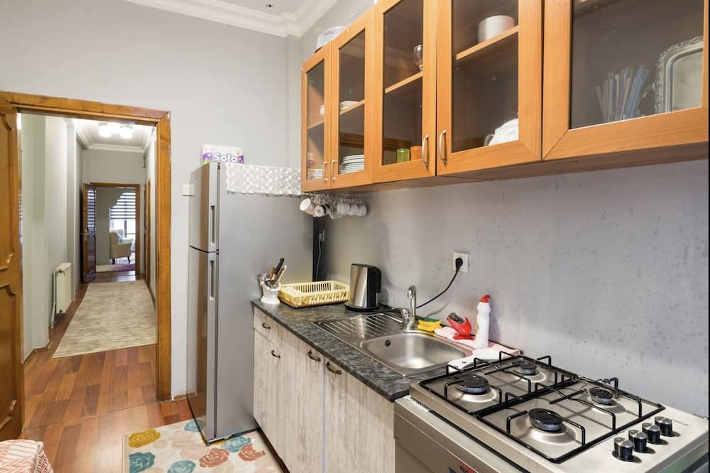 Photo of Kitchen in Talimhane