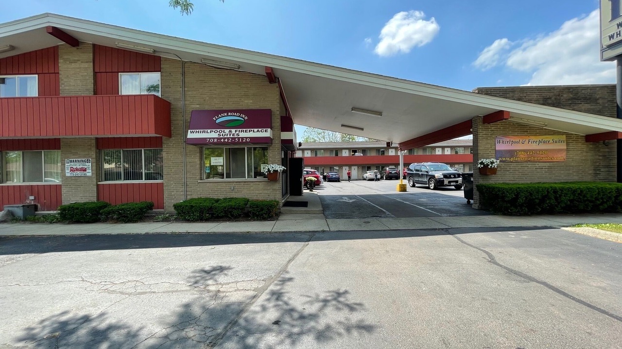 Photo of Outdoor in Lyons
