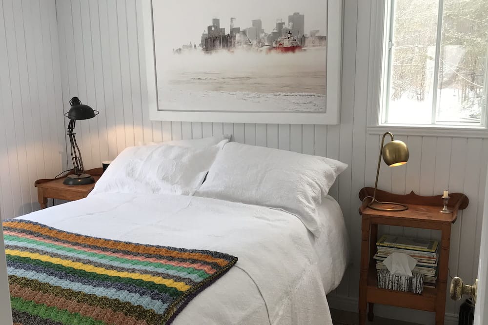 Photo of Bedroom in Potton