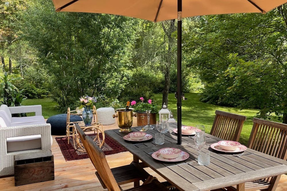 Photo of Patio Balcony in Potton
