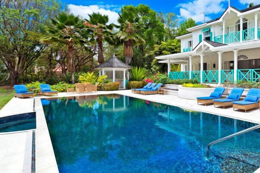 Photo of Outdoor in Paynes Bay