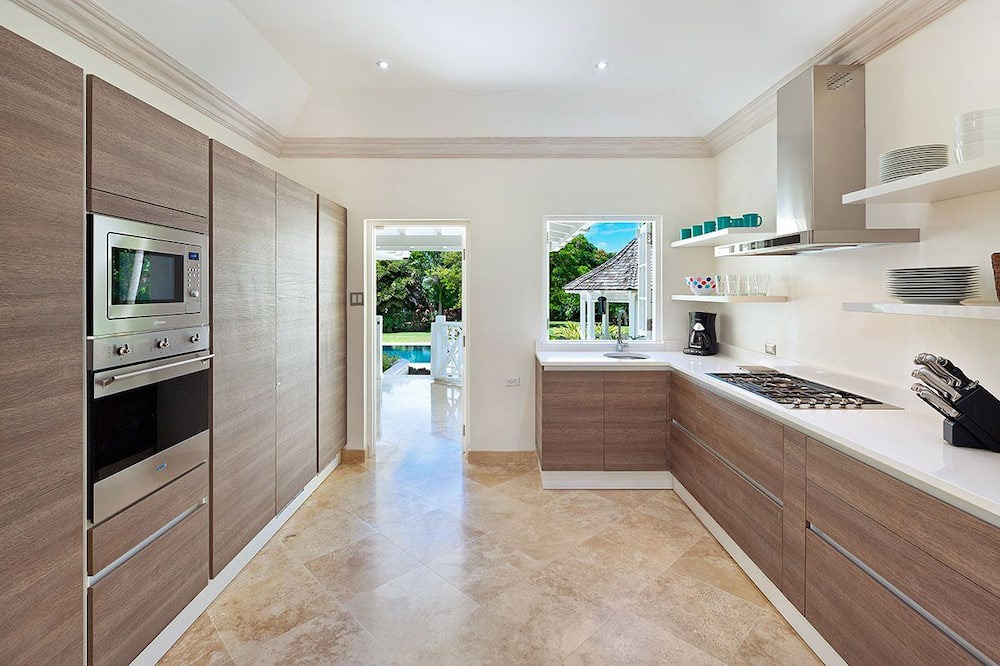 Photo of Kitchen in Paynes Bay