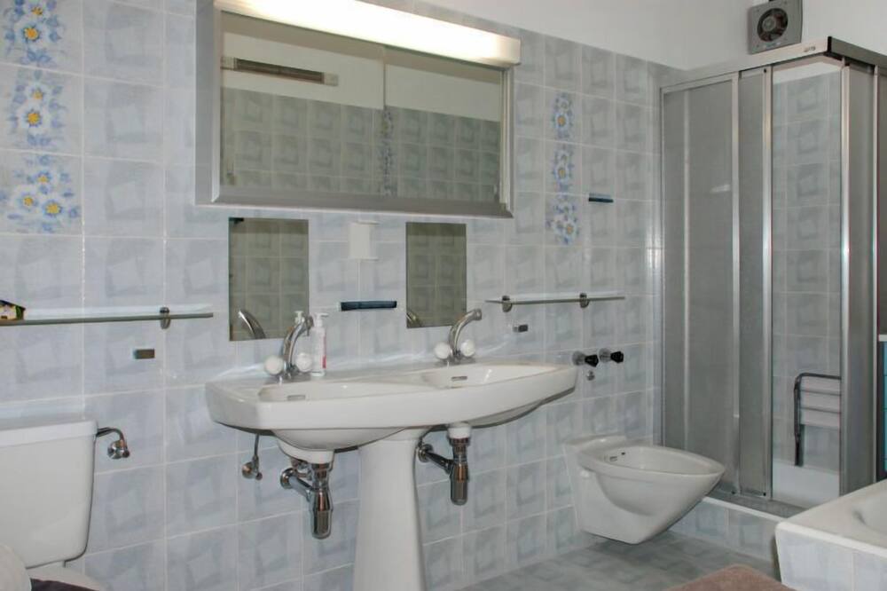 Photo of Bathroom in Ronco sopra Ascona