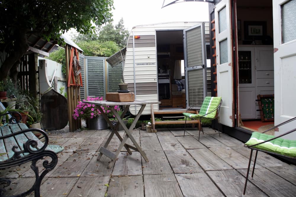 Photo of Patio Balcony in Otaki Beach