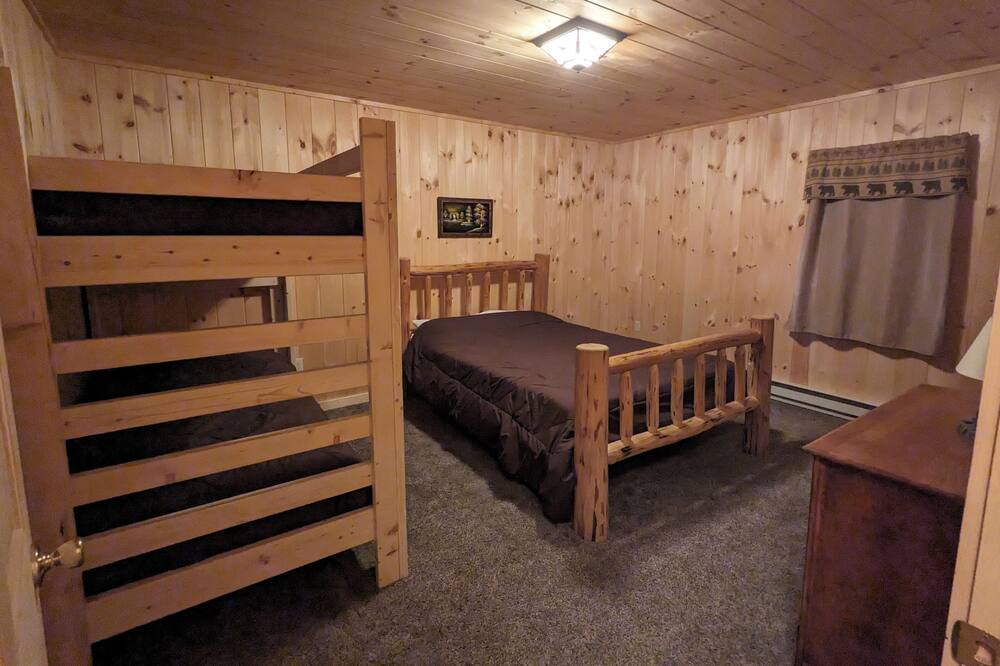 Photo of Bedroom in Woodsville