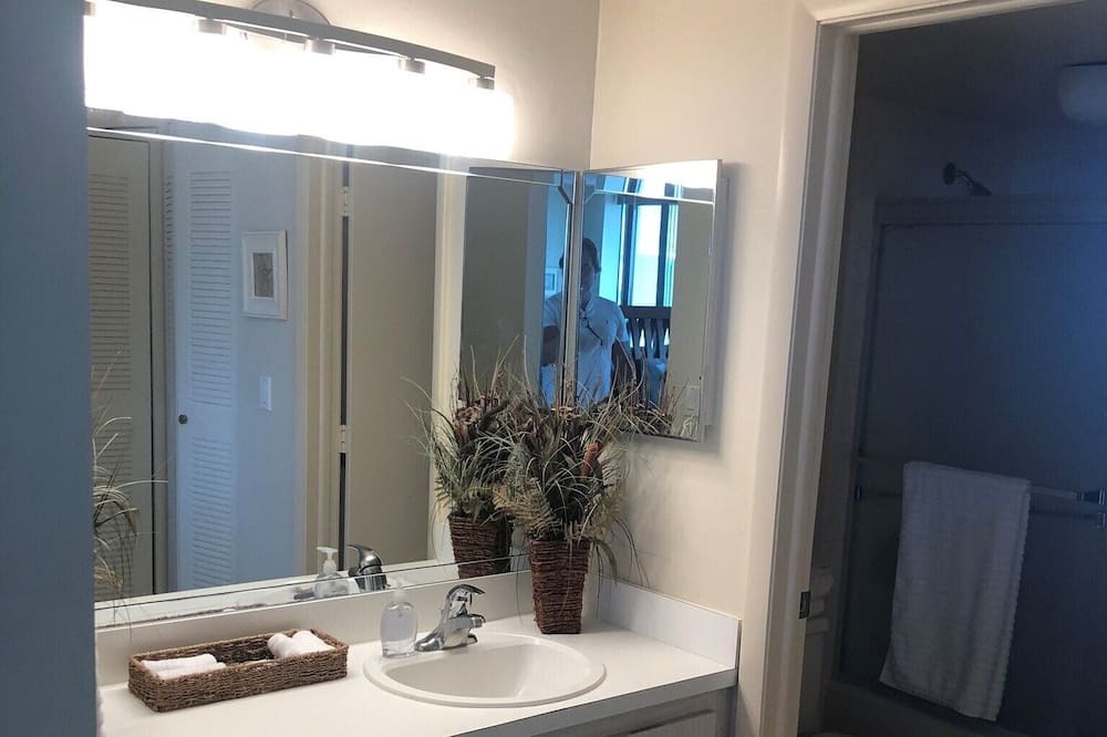 Photo of Bathroom in Marco Island
