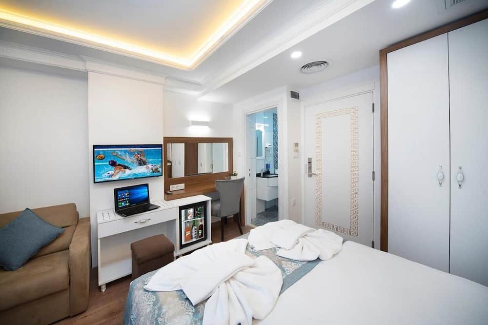 Photo of Bedroom in Emin Sinan