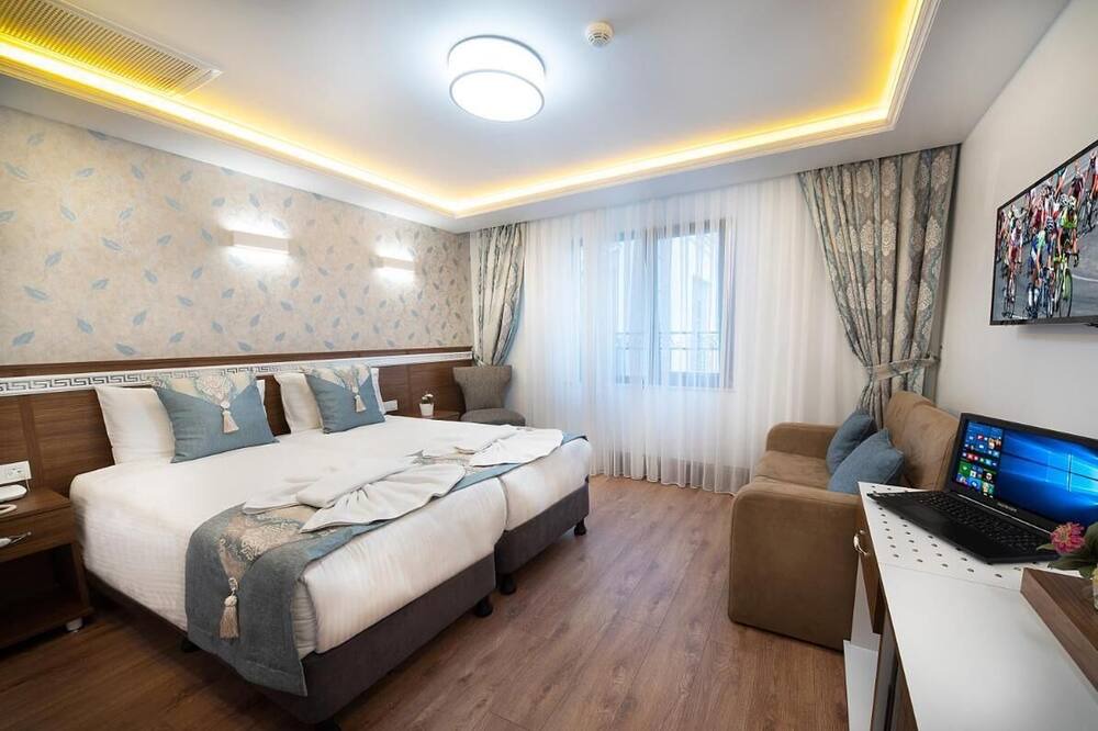 Photo of Bedroom in Emin Sinan