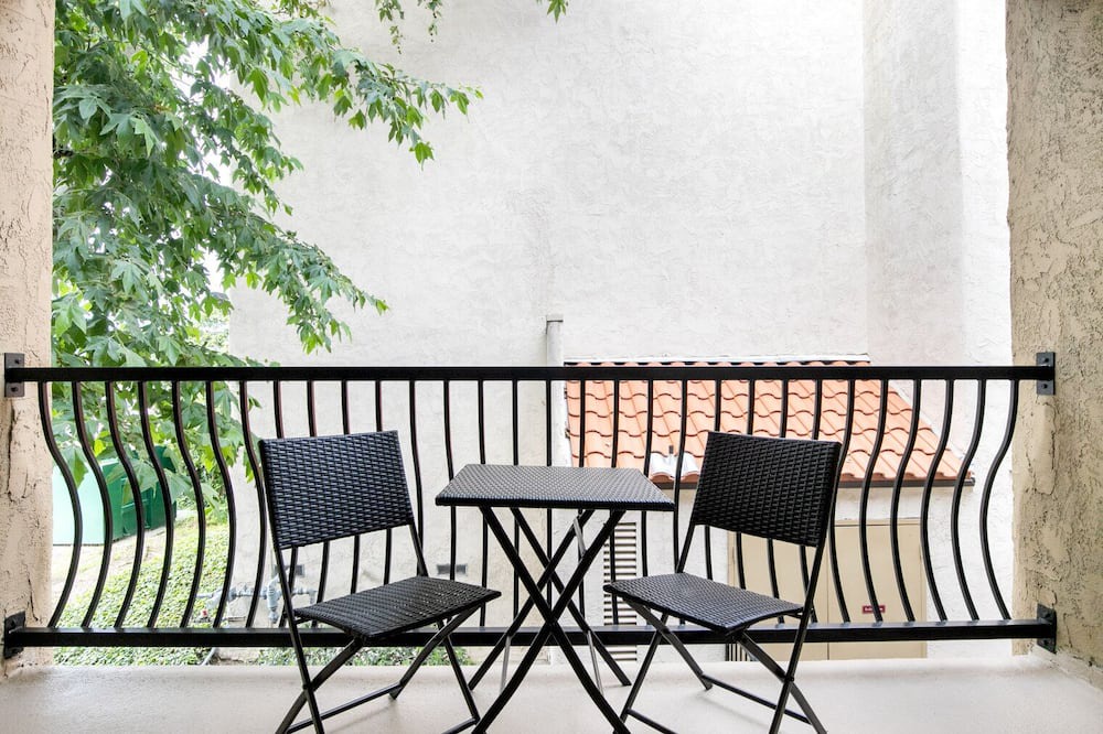 Photo of Patio Balcony in Mar Vista