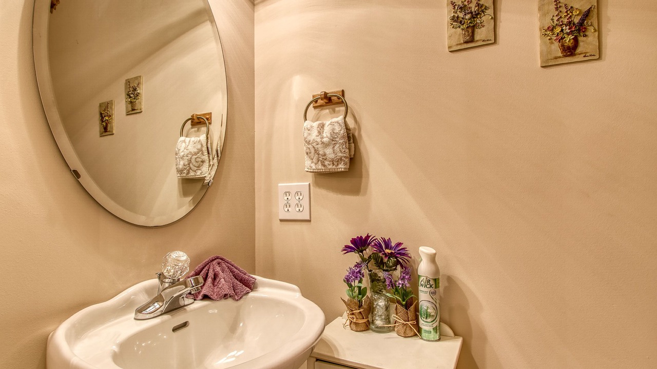Photo of Bathroom in Pigeon Forge