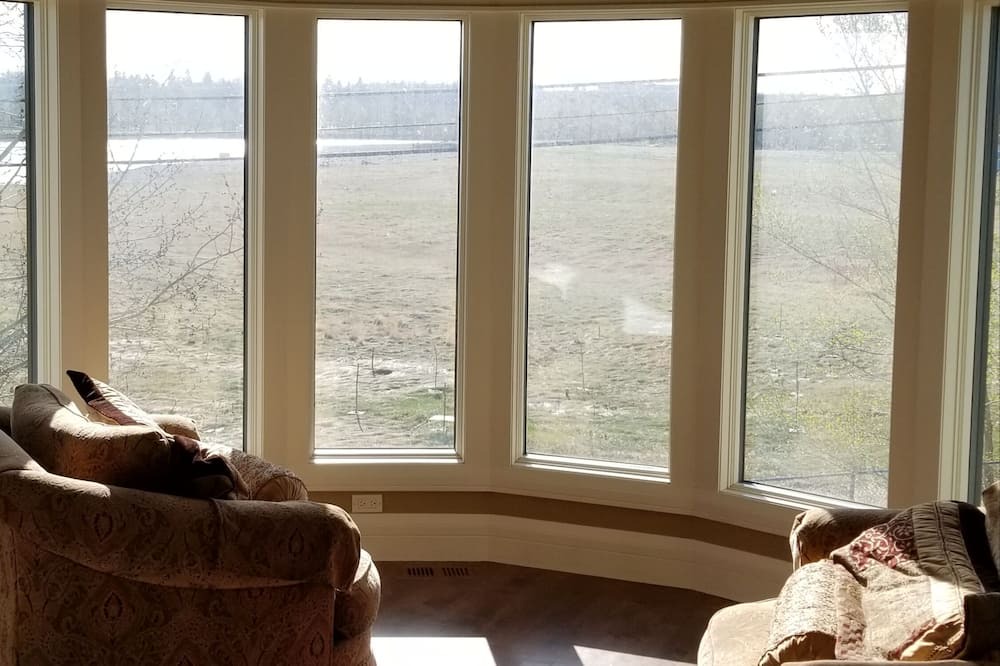 Photo of Livingroom in Inglewood