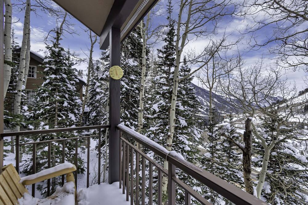 Photo of Patio Balcony in Salt Lake Mountain Resorts