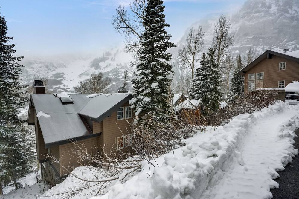 Photo of Outdoor in Salt Lake Mountain Resorts