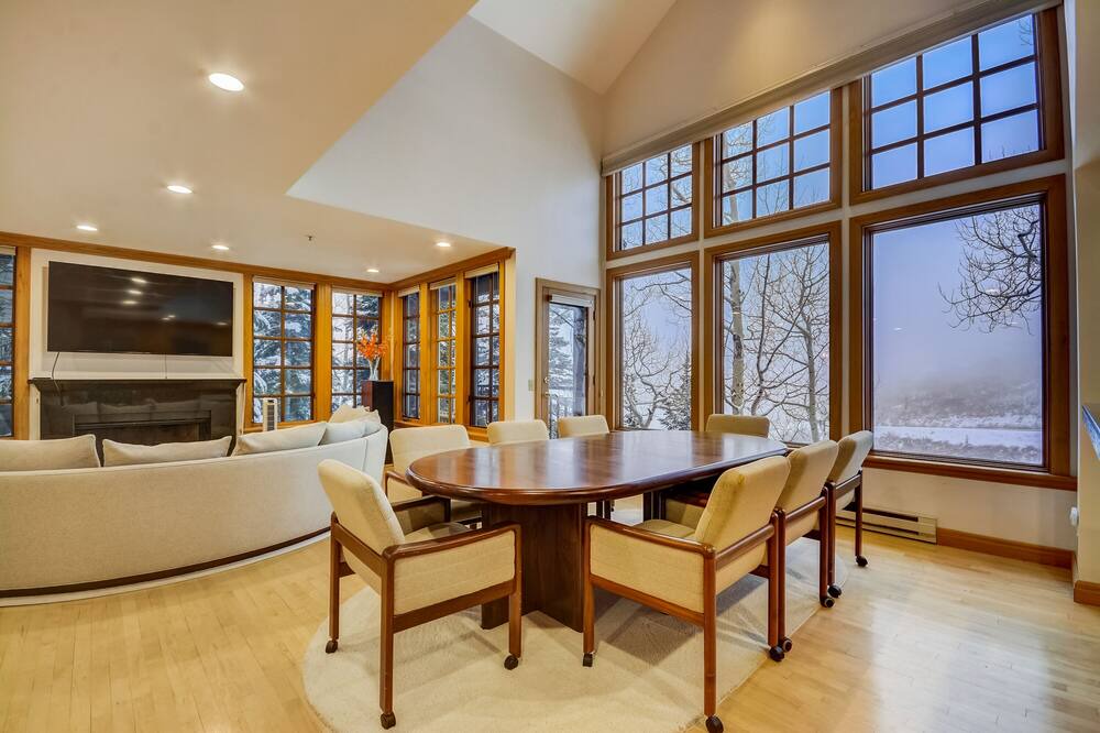 Photo of Kitchen in Salt Lake Mountain Resorts