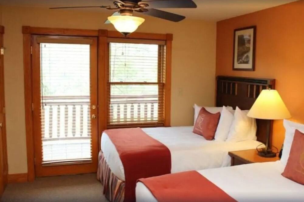 Photo of Bedroom in Gatlinburg