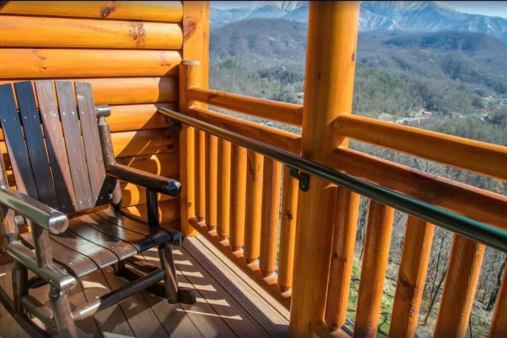 Photo of Others in Gatlinburg