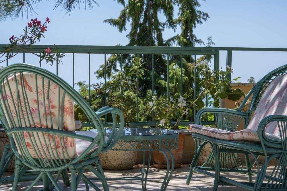 Photo of Patio Balcony in Islamlar