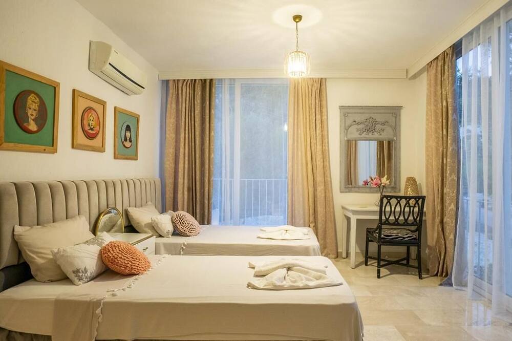 Photo of Bedroom in Islamlar