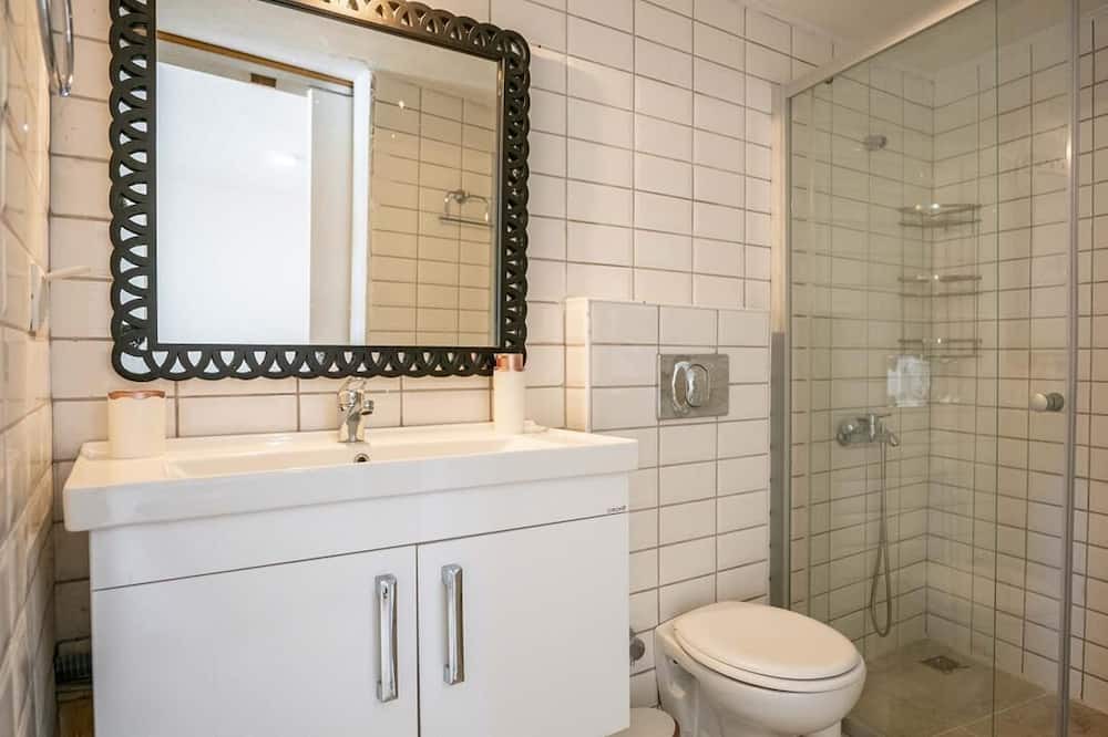 Photo of Bathroom in Islamlar