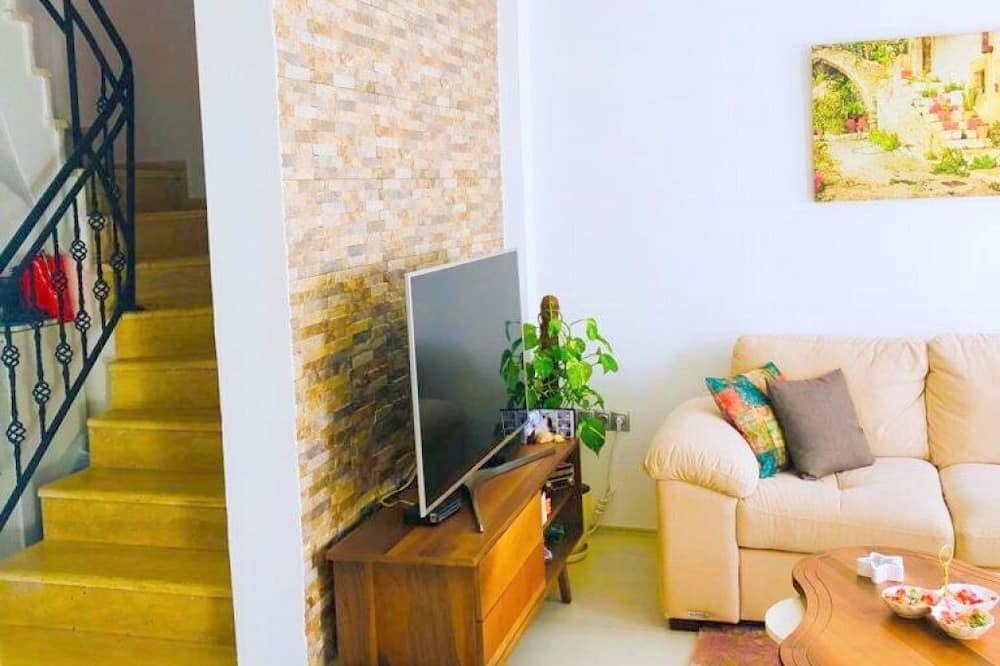 Photo of Livingroom in Torba