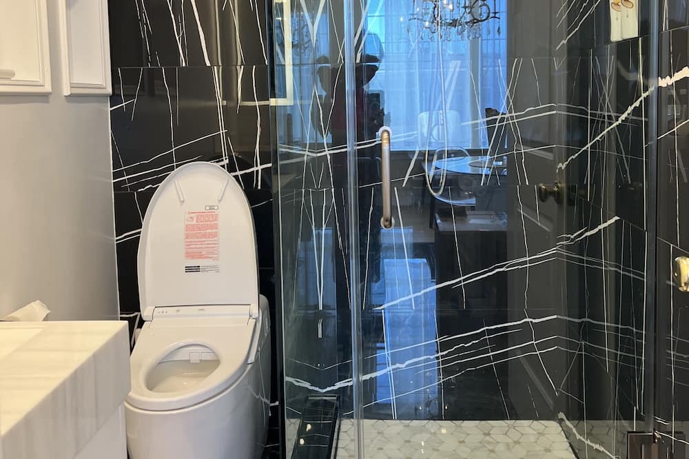 Photo of Bathroom in Inner Richmond