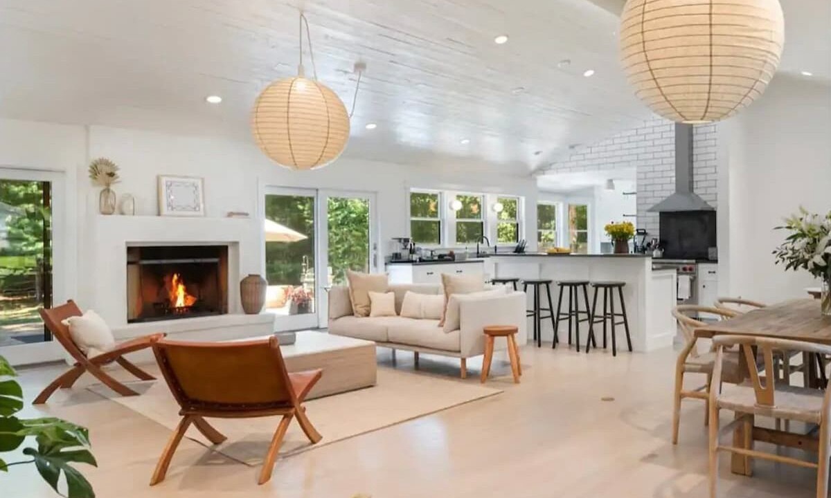 Photo of Livingroom in Clearwater Beach