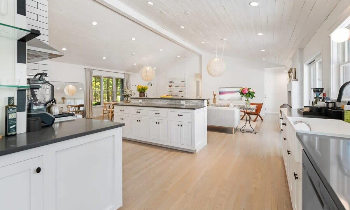 Photo of Kitchen in Clearwater Beach
