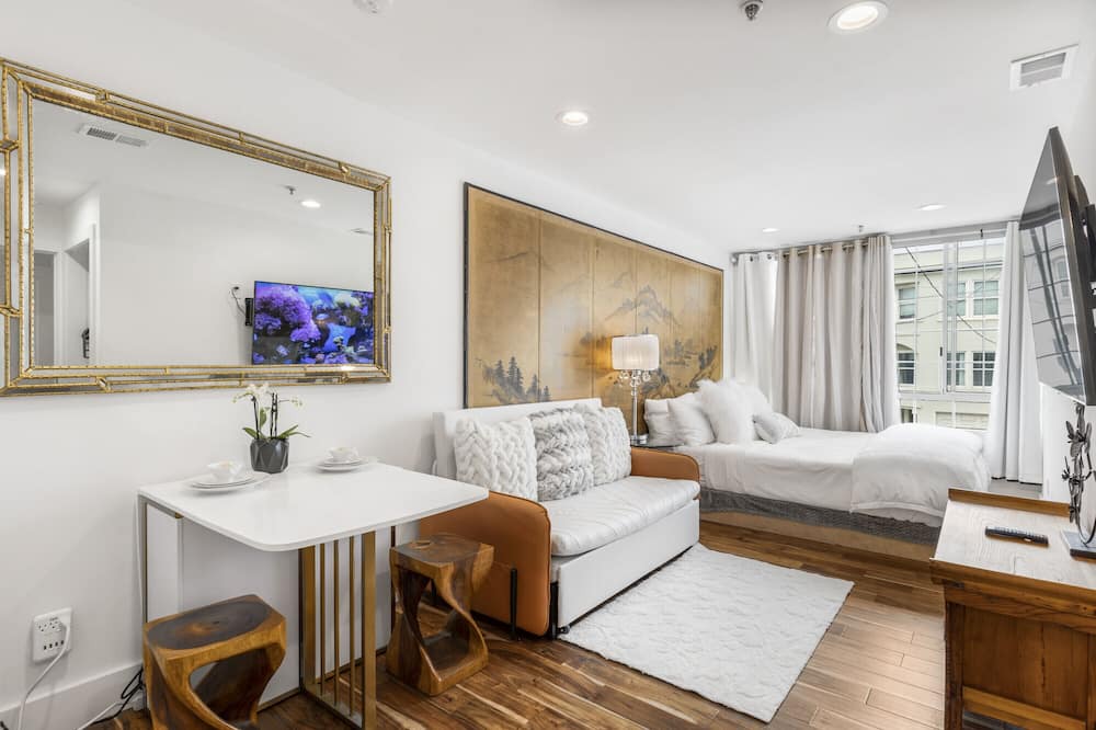 Photo of Bedroom in Inner Richmond