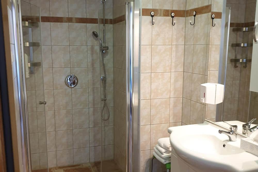 Photo of Bathroom in Mosern