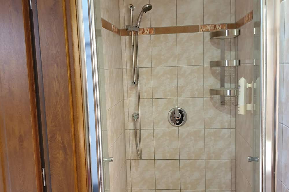 Photo of Bathroom in Mosern