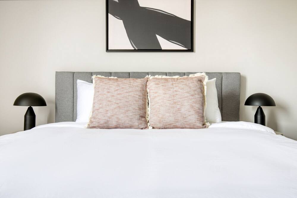 Photo of Bedroom in Oak Park